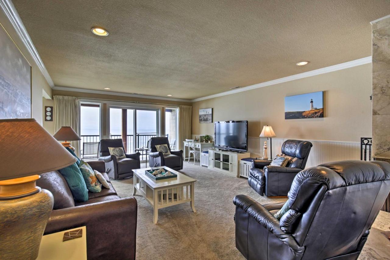 Beachfront Condo With Patio And Views - Walk To Shore! Lincoln City Kültér fotó